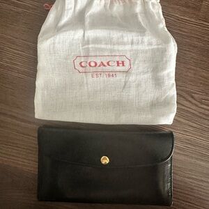 Coach wallet with checkbook sleeve
